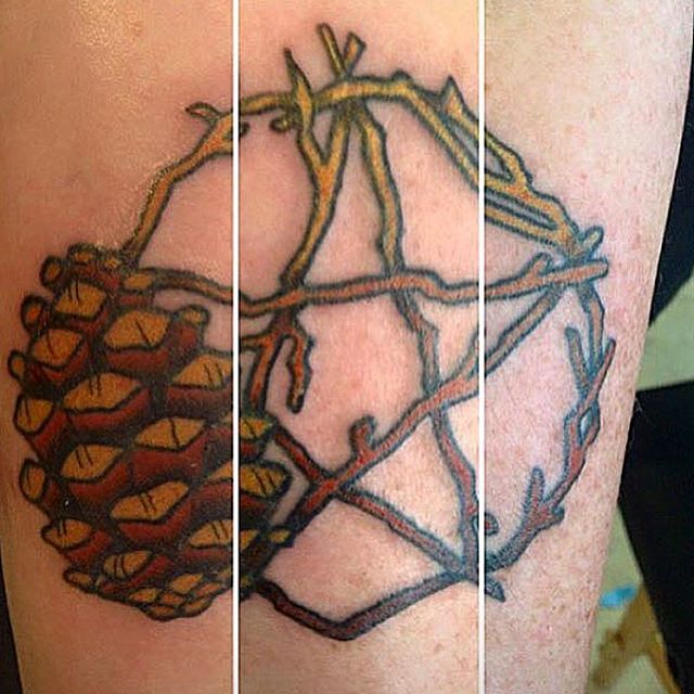 Pentacle and pinecone by Jasmine Worth @jasmineworth Email JasmineWorthTattoos@gmail.com to get tattooed at an apprentice rate while it lasts. Dark subject matter gets priority. Thanks! #pentacletattoo #witchtattoo #pagantattoo