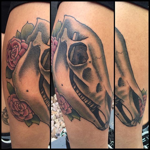 Horse skull and flowers by Jasmine Worth @jasmineworth To get tattooed by her, email her at JasmineWorthTattoos@gmail.com Thank you! #horsetattoo #horseskulltattoo #skulltattoo #horseskull