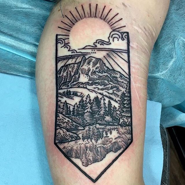 This little #Yosemite #Kingscanyon #tattoo done by @chriscockadoodledo at #remingtontattoo #nature #naturetattoo #yosemitetattoo #nationalparks #nationalparktattoo #sandiegotattooartist #northparktattooartist #sandiego #northpark
