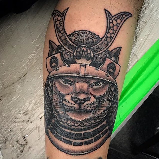 This little #samurai #kitty #tattoo done by our very own @tattoosbykriskezart while he was in Guadalajara! #samuraitattoo #kittytattoo #cat #cattattoo #feline #felinetattoo #japanese #japanesetattoo #warrior #warriortattoo #northparktattooartist #sandiegotattooartist #sandiego #northpark #sd